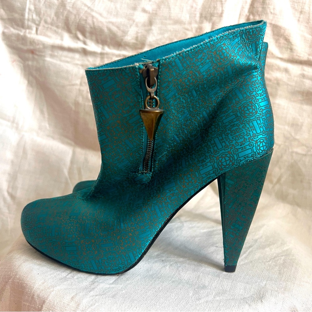 Vintage Christian Siriano for Payless stiletto ankle boot